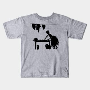 Arthur Rackham's Silouette Cinderella Laundry Kids T-Shirt